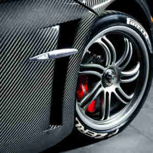 Carbon Pagani Huayra 3