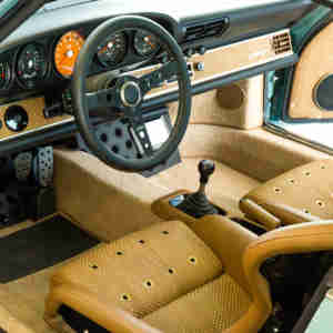 Singer Porsche Interior